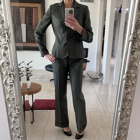 Ann Taylor Gray Wool Blend Business Pant Suit Blazer | Wide Leg Pants Size 2 - Picture 1 of 14